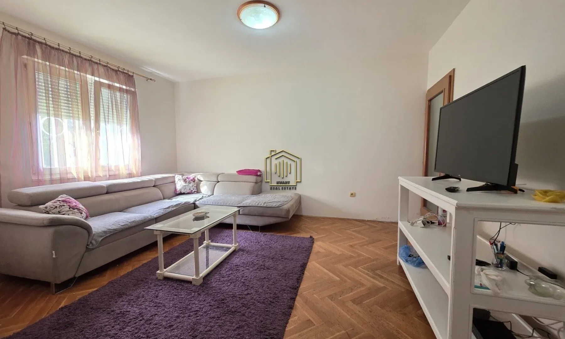 Izdavanje, dvosoban stan, 71m², Zagorič, Podgorica