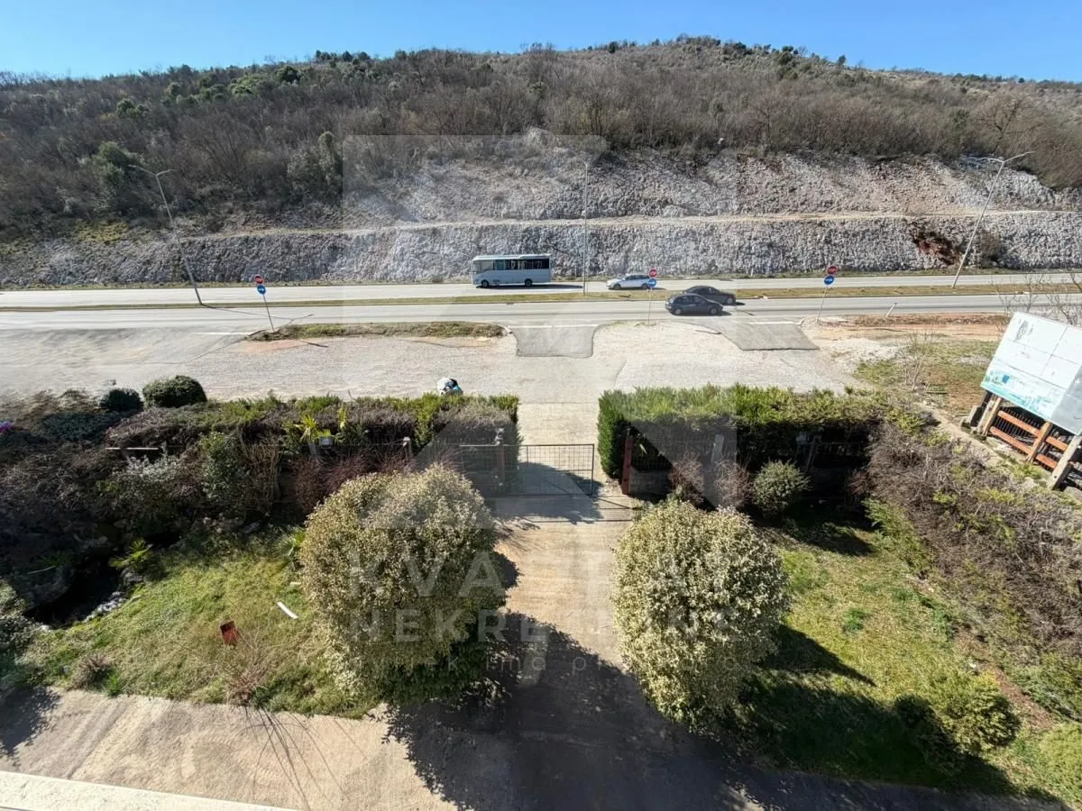 Rent, office space, 900m², Mareza, Podgorica