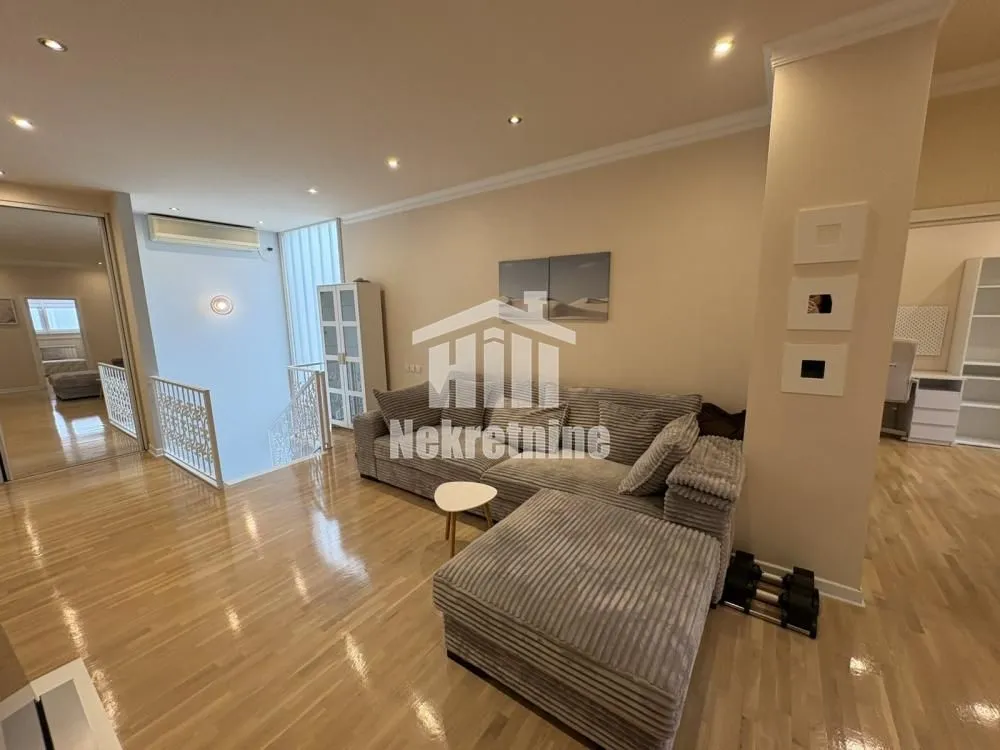 Sale, apartment, 173m², Stari Grad, Beograd