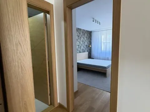 Izdavanje, četvorosoban stan, 105m², Bulevar Oslobodjenja, Novi Sad Sve Podlokacije - image 21