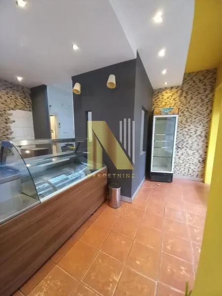 Rent, office space, 68m², Grbavica, Novi Sad Sve Podlokacije