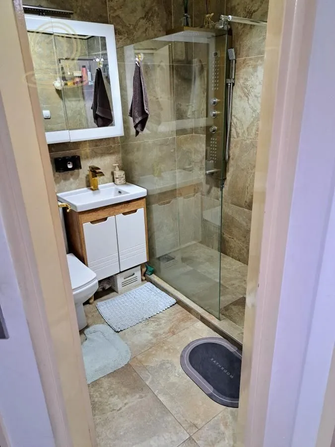 Prodaja, trosoban stan, 65m², Centar, Kragujevac