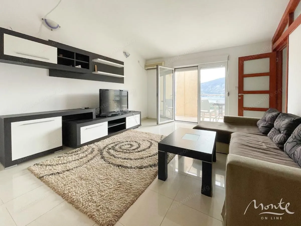 Prodaja, dvosoban stan, 83m², Igalo, Herceg Novi