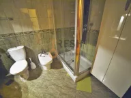 Izdavanje, trosoban stan, 100m², Gorica C, Podgorica - image 19