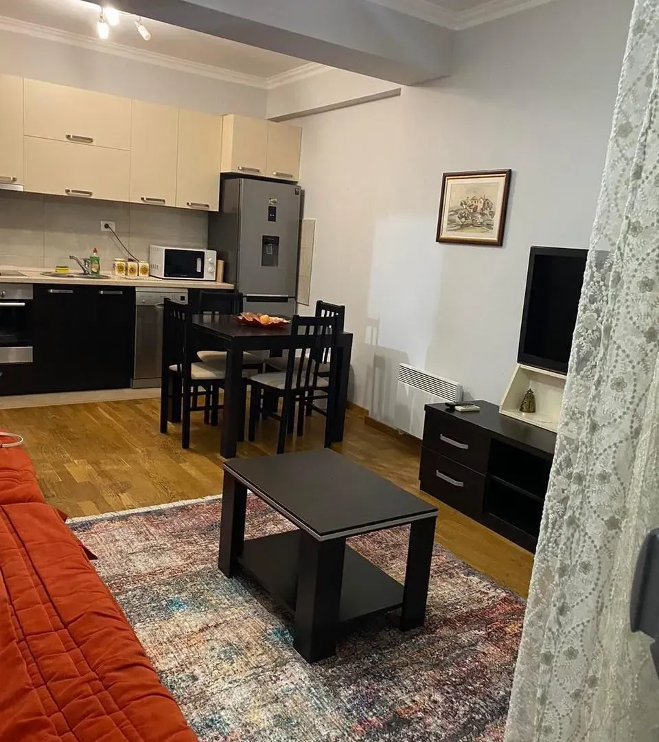 Rent, one bedroom apartment, 48m², Centar, Budva