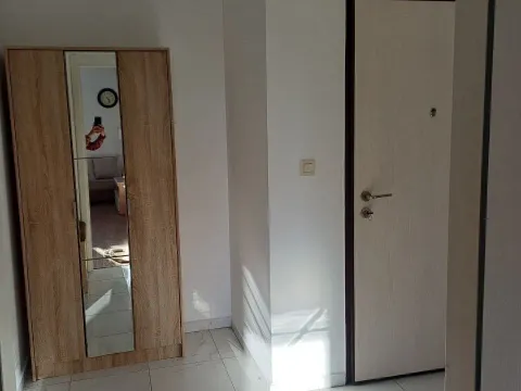 Izdavanje, dvosoban stan, 69m², Zabjelo, Podgorica - image 11