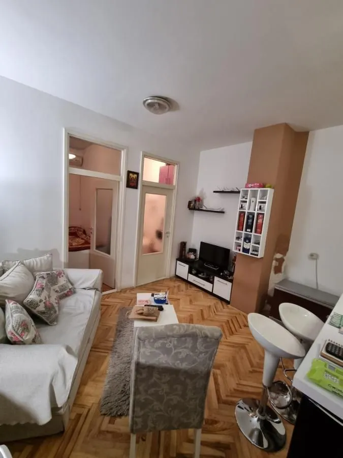 Prodaja, dvosoban stan, 37m², Centar, Novi Sad