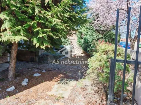 Rent, house, 270m², Jajinci, Voždovac Sve Podlokacije - image 38