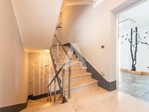 Sale, house, 760m², Đenovići, Herceg Novi - image 5