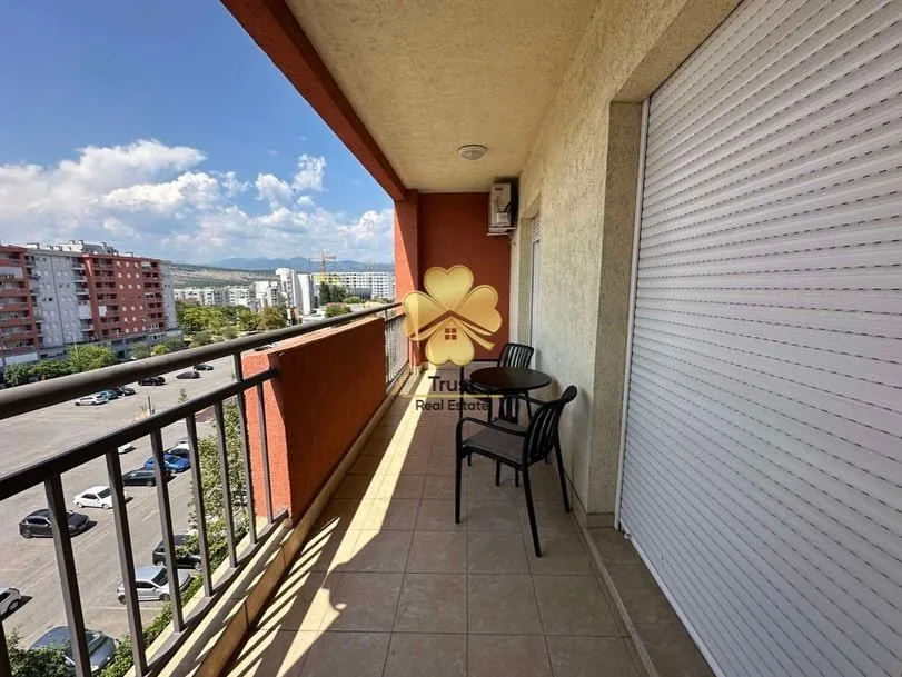 Rent, two bedroom apartment, 78m², City Kvart, Podgorica