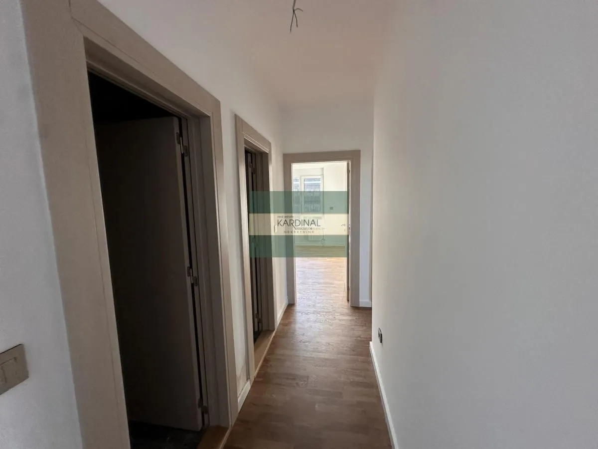 Prodaja, trosoban stan, 88m², Bubanj, Kragujevac