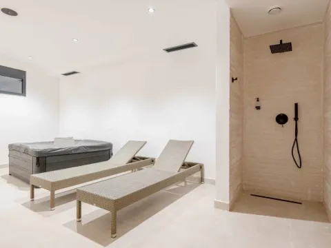 Sale, house, 240m², Kamenovo, Budva - image 31