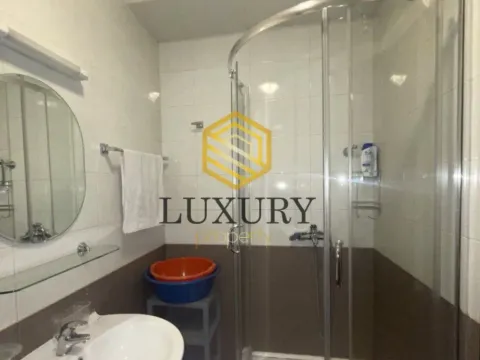 Izdavanje, dvosoban stan, 58m², Stari Aerodrom, Podgorica - image 4