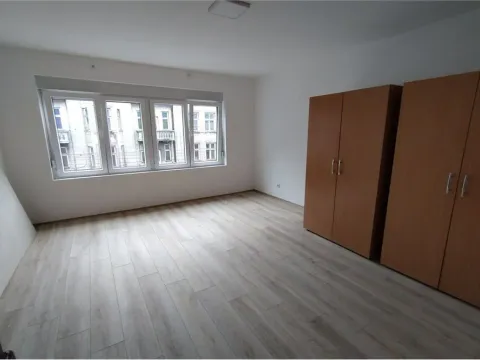 Izdavanje, jednosoban stan, 57m², Centar, Niš - image 5