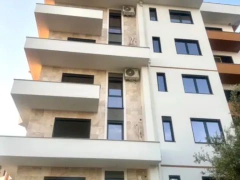 Prodaja, jednosoban stan, 47m², Pinješ, Ulcinj - image 6