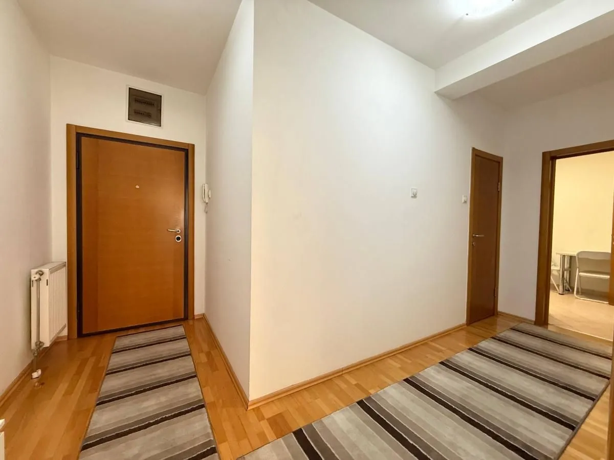 Prodaja, stan, 63m², Grbavica, Novi Sad Sve Podlokacije