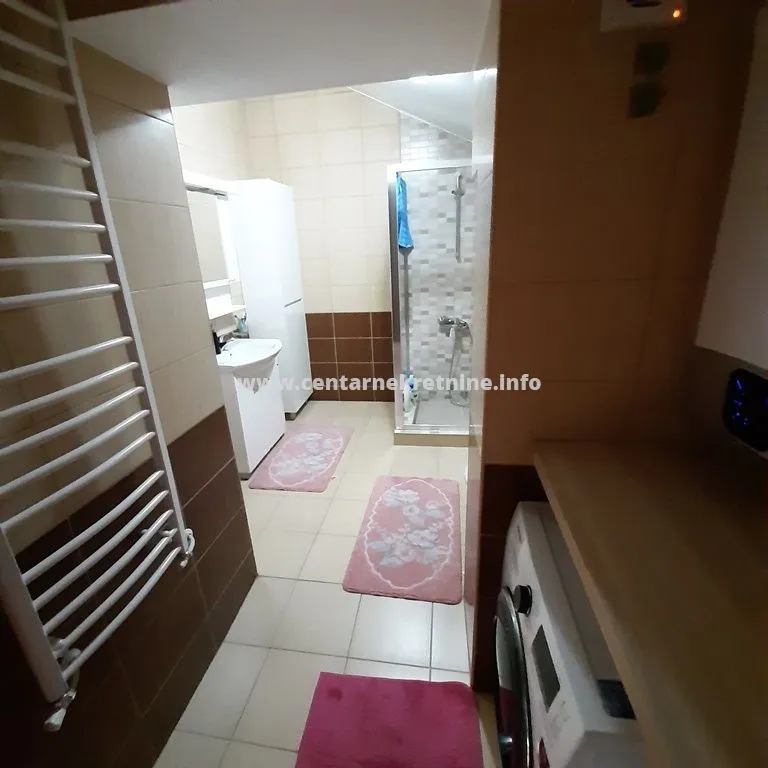Prodaja, četvorosoban stan, 153m², Zabjelo, Podgorica
