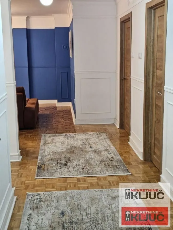Prodaja, trosoban stan, 96m², Sajmište, Novi Sad