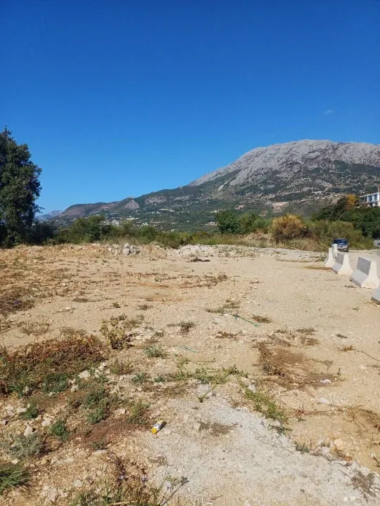 Rent, land lot, 1000m², Utjeha, Bar