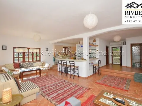 Sale, house, 203m², Njivice, Herceg Novi - image 13