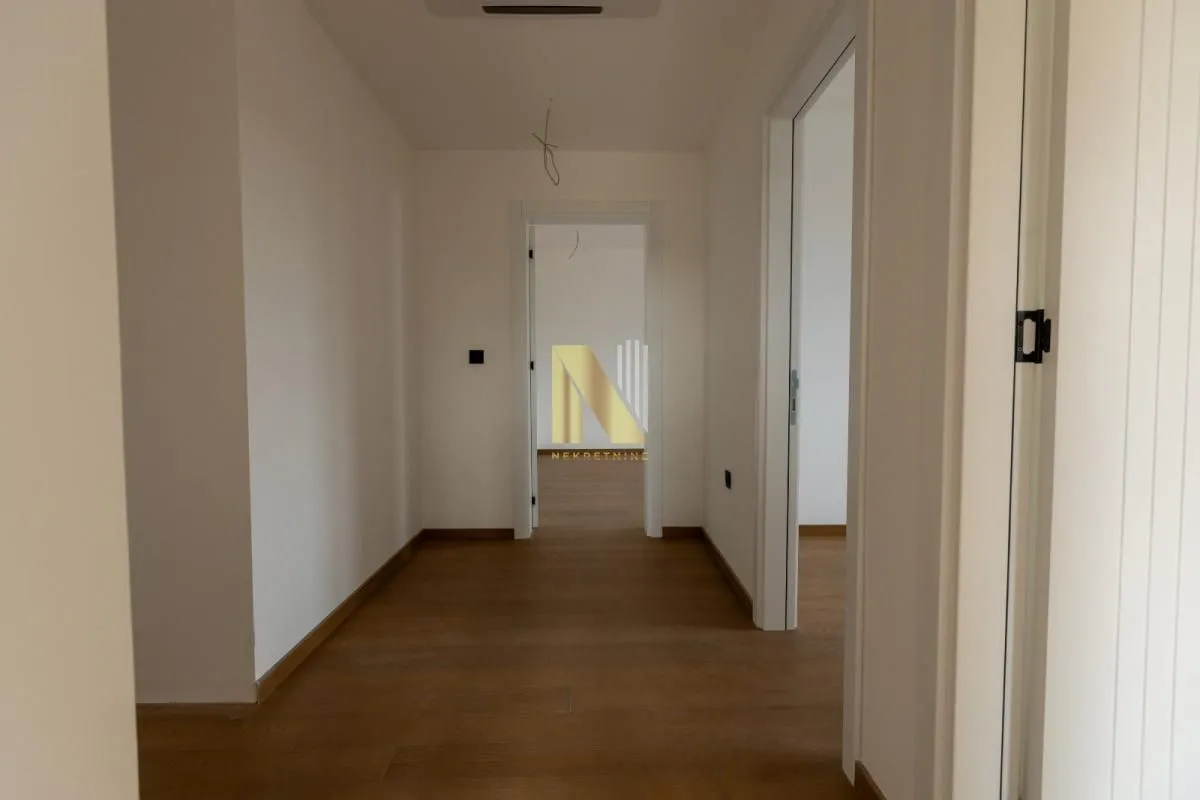 Prodaja, stan, 142m², Telep, Novi Sad Sve Podlokacije