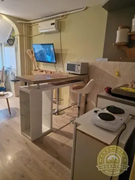 Izdavanje, dvosoban stan, 43m², Bulevar Oslobodjenja, Novi Sad Sve Podlokacije - image 4