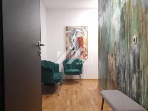 Izdavanje, trosoban stan, 55m², Detelinara, Novi Sad Sve Podlokacije - image 5