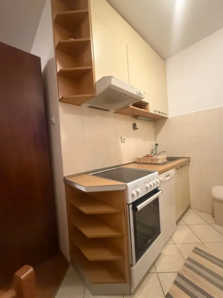 Izdavanje, garsonjera, 28m², Zabjelo, Podgorica
