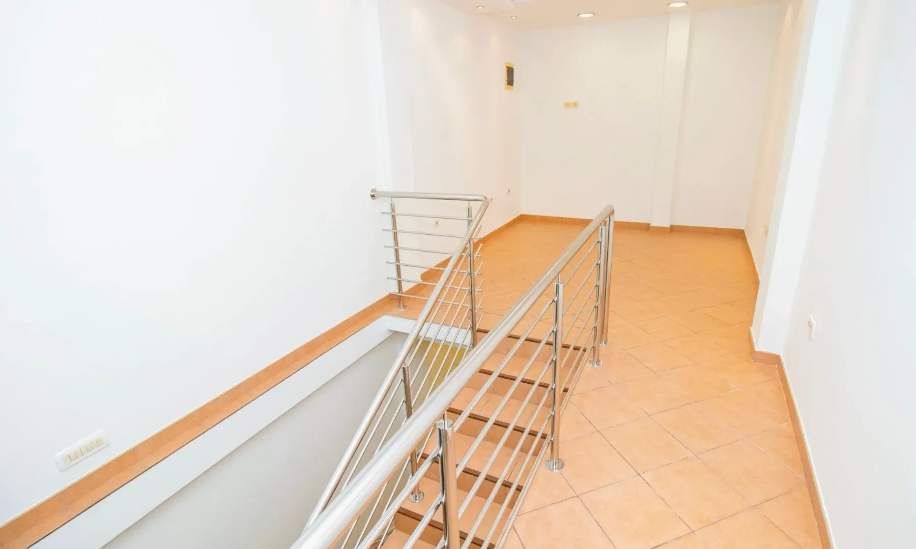 Rent, office space, 46m², Centar, Podgorica