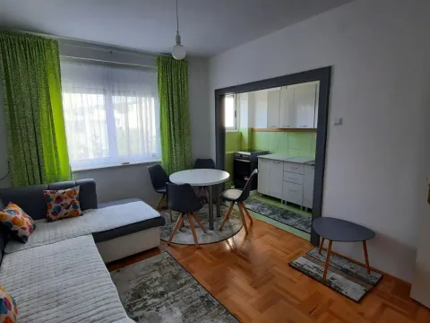 Rent, one bedroom apartment, 50m², Centar, Podgorica - image 2