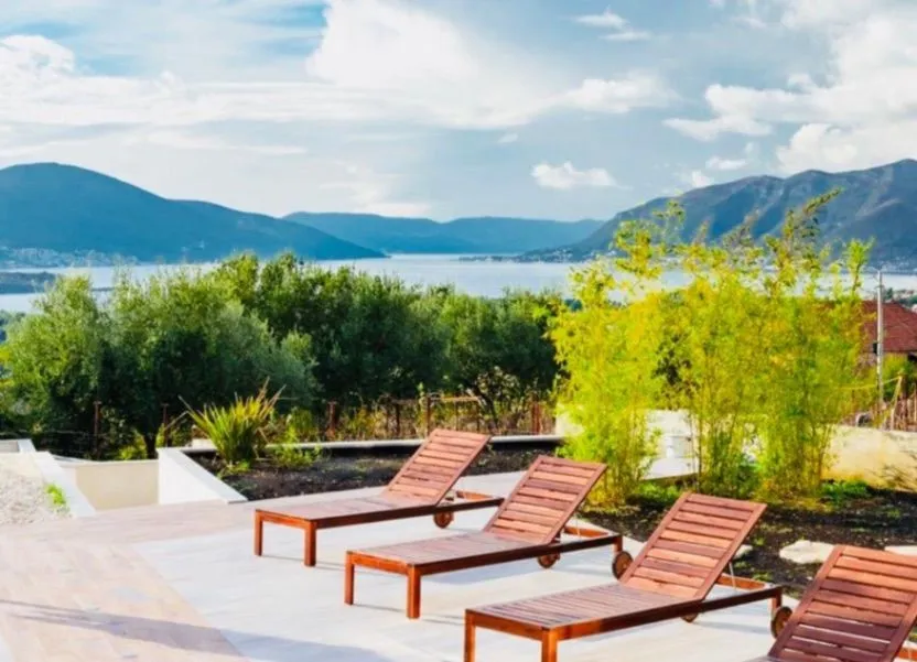 Izdavanje, dvosoban stan, 130m², Gradiošnica, Tivat