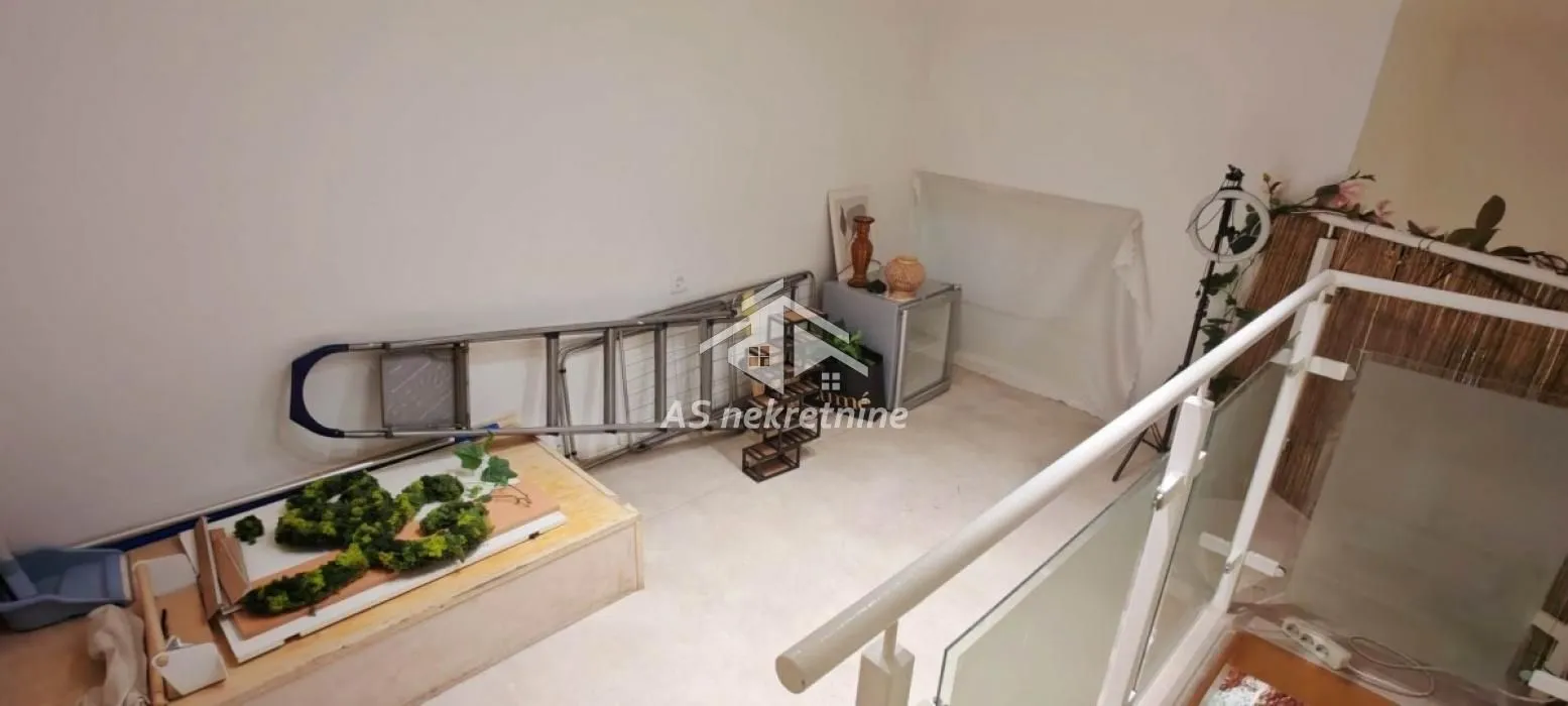 Rent, office space, 46m², Stari Grad, Beograd