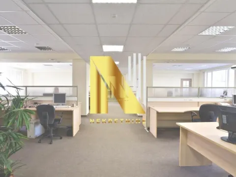 Rent, office space, 420m², Adamovićevo Naselje, Novi Sad Sve Podlokacije