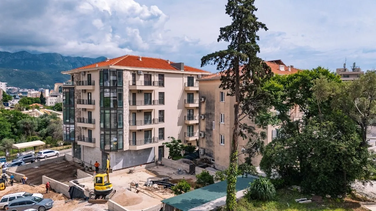 Sale, two bedroom apartment, 94m², Bečići, Budva