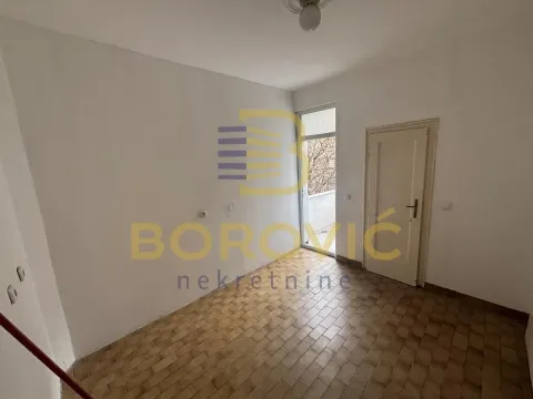 Rent, three bedroom apartment, 70m², Palilula Sve Podlokacije, Beograd - image 7