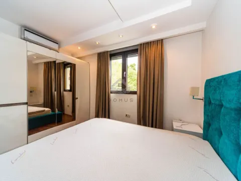 Izdavanje, trosoban stan, 102m², Gorica C, Podgorica - image 8