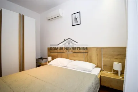 Rent, two bedroom apartment, 68m², Centar, Podgorica - image 27
