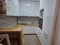 Izdavanje, trosoban stan, 78m², Dubovica, Budva - image 5