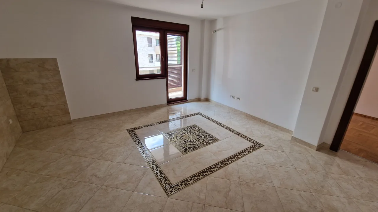 Sale, one bedroom apartment, 62m², Bečići, Budva