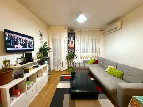 Prodaja, jednosoban stan, 43m², City Kej, Podgorica - image 2