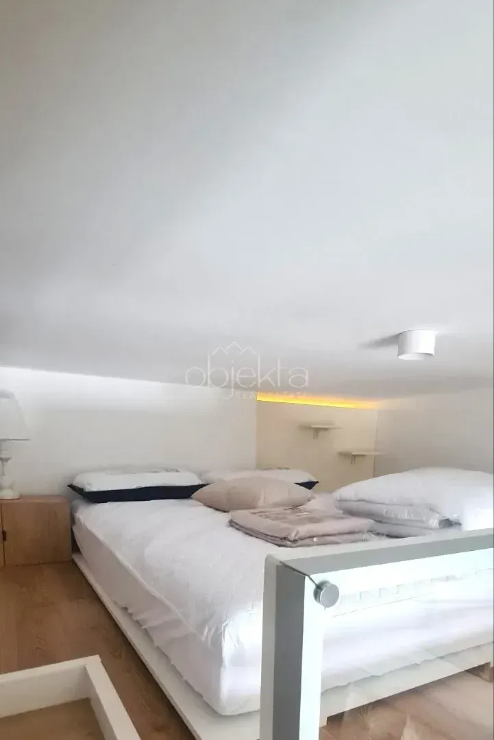 Izdavanje, stan, 25m², Kotor, Crna Gora