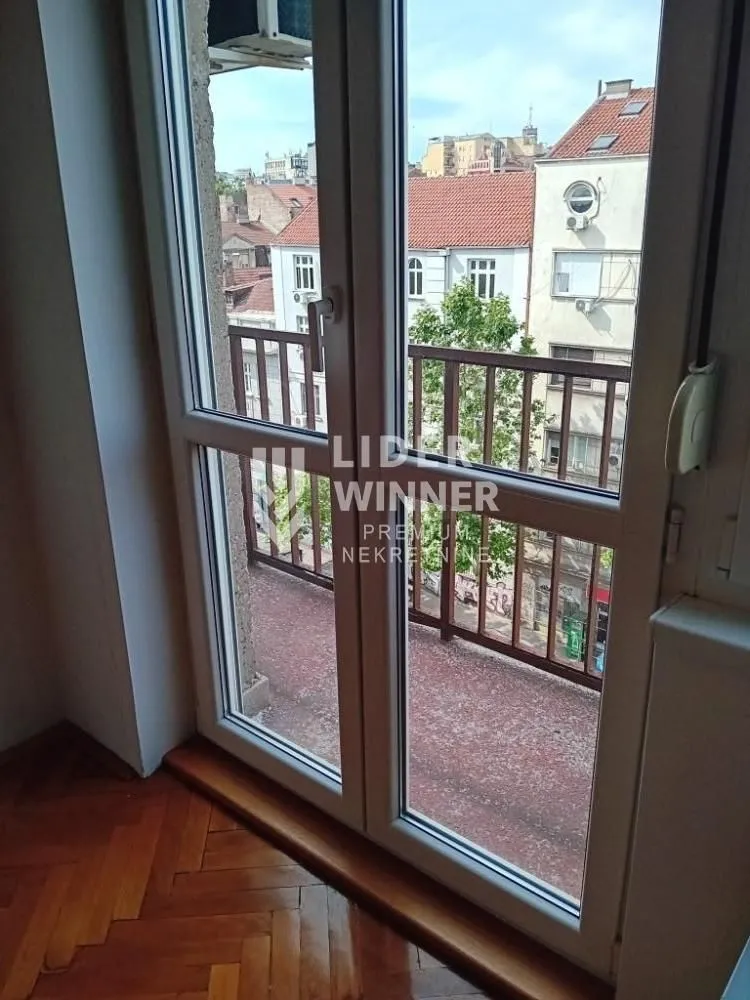 Sale, two bedroom apartment, 61m², Stari Grad, Beograd