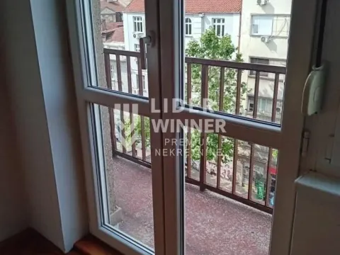 Sale, two bedroom apartment, 61m², Stari Grad, Beograd - image 4