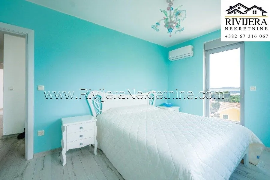 Prodaja, trosoban stan, 116m², Mažina, Tivat