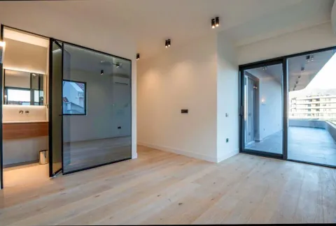 Prodaja, trosoban stan, 124m², Centar, Budva - image 5
