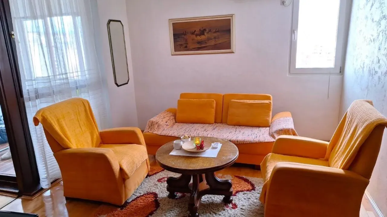 Prodaja, stan, 76m², Blok 5, Podgorica