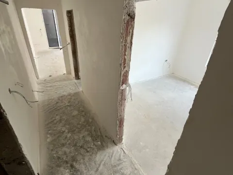 Prodaja, jednosoban stan, 55m², Momišići, Podgorica - image 3