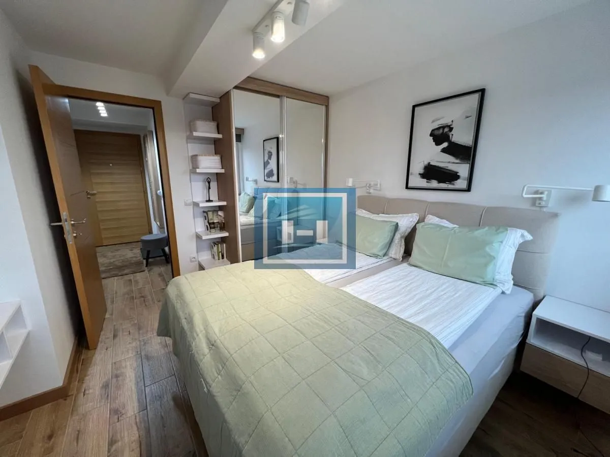 Prodaja, trosoban stan, 59m², Centar, Zlatibor
