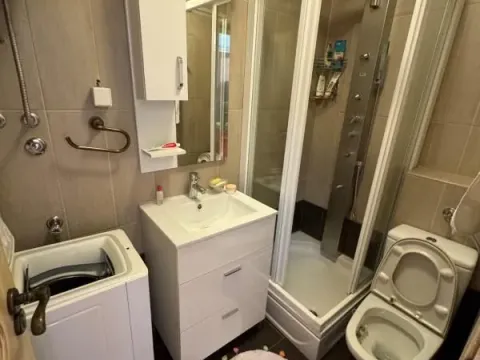 Sale, one bedroom apartment, 50m², Petrovac, Budva - image 12