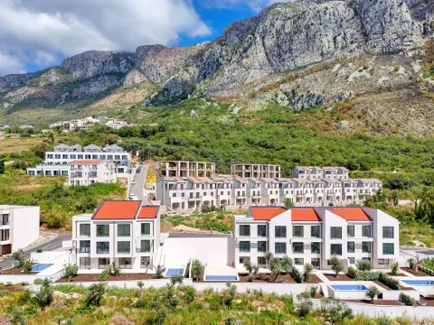 Sale, house, 196m², Reževići, Budva - image 18